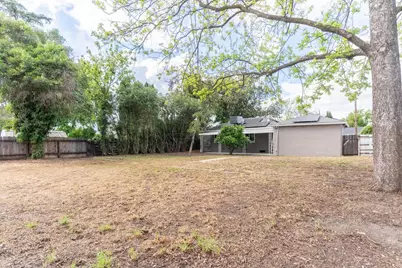 3054 Princeton Avenue, Stockton, CA 95204 - Photo 24