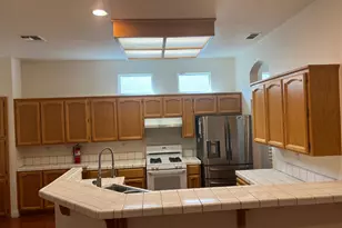 8613 Aviary Woods Way, Elk Grove, CA 95624 - Photo 6