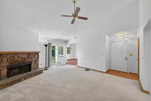 9353 Aizenberg Circle, Elk Grove, CA 95624 - Photo 2