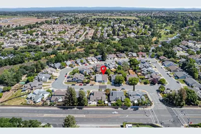 9353 Aizenberg Circle, Elk Grove, CA 95624 - Photo 38