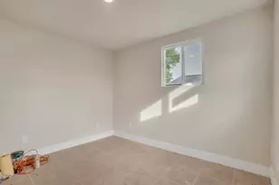 511 S Gertrude Ave, Stockton, CA 95215 - Photo 28