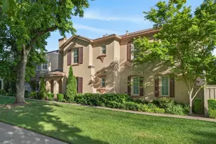 8073 Lido Isle Ln, Sacramento, CA 95831 - Photo 8