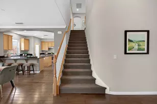 8073 Lido Isle Ln, Sacramento, CA 95831 - Photo 34