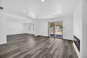 61 Brentford Cir, Sacramento, CA 95823 - Photo 16