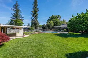 3236 Smathers Way, Carmichael, CA 95608 - Photo 2