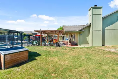 116 Fern Court, Galt, CA 95632 - Photo 32