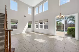 5708 Claudied Way, Elk Grove, CA 95757 - Photo 4