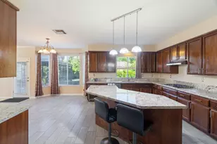 9331 Nestani Way, Elk Grove, CA 95758 - Photo 10