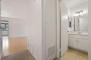 3113 Occidental Dr, Sacramento, CA 95826 - Photo 24