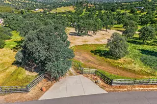 9759 Creekside Dr, Coulterville, CA 95311 - Photo 46