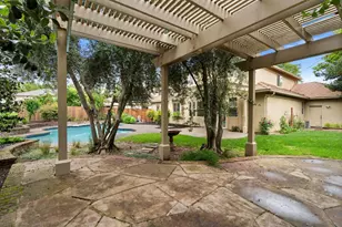 3708 Los Cerros Pl, Davis, CA 95618 - Photo 38