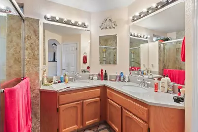 10115 Hampton Oak Drive, Elk Grove, CA 95624 - Photo 26
