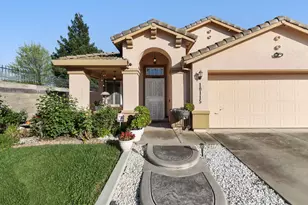 10115 Hampton Oak Dr, Elk Grove, CA 95624 - Photo 2