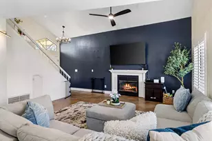 6931 Springmont Dr, Elk Grove, CA 95758 - Photo 14