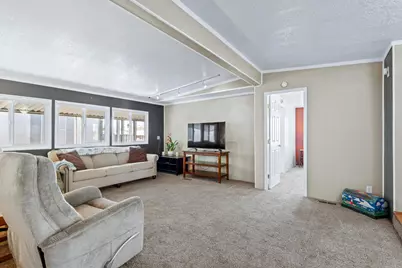 E Yosemite Avenue #116, Manteca, CA 95336 - Photo 6