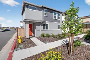 211 Starlight Pl, Lincoln, CA 95648 - Photo 2