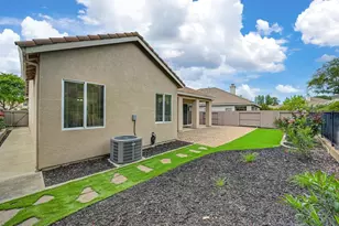 9025 Fallsmont Dr, El Dorado Hills, CA 95762 - Photo 44