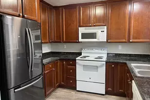 3043 Marshall Way, Sacramento, CA 95817 - Photo 16