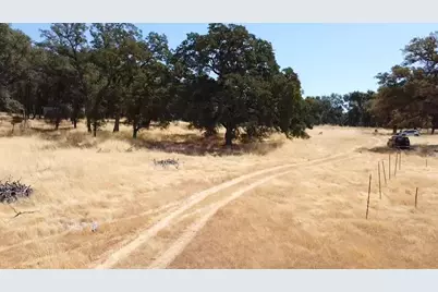 29600 McCourtney Road, Wheatland, CA 95692 - Photo 32