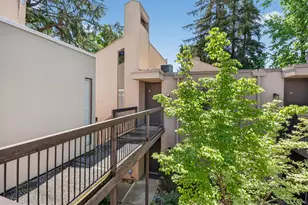 733 Woodside Ln E, Sacramento, CA 95825 - Photo 10