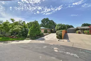 8700 Great Ct, Elk Grove, CA 95624 - Photo 12