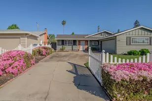 3058 Notre Dame Dr, Sacramento, CA 95826 - Photo 8