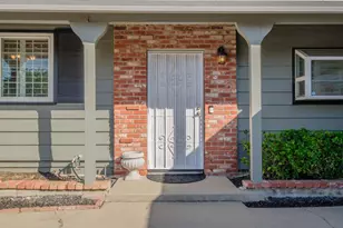 3058 Notre Dame Dr, Sacramento, CA 95826 - Photo 4