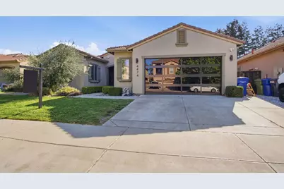 4474 Falcon Crest Way, Turlock, CA 95382 - Photo 2