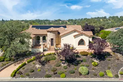 640 Lakeridge Drive, Auburn, CA 95603 - Photo 2
