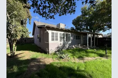 332 Hinkley Avenue, Oakdale, CA 95361 - Photo 34