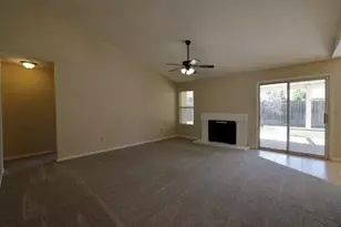 8724 Kentshire Way, Sacramento, CA 95828 - Photo 6