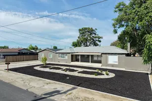 917 9th St, Turlock, CA 95380 - Photo 4