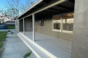 917 9th St, Turlock, CA 95380 - Photo 6