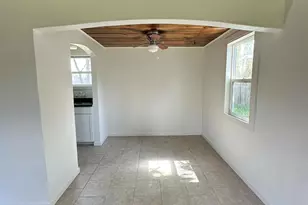 917 9th St, Turlock, CA 95380 - Photo 30