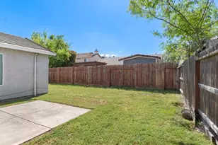 822 Woodstream St, Stockton, CA 95206 - Photo 22