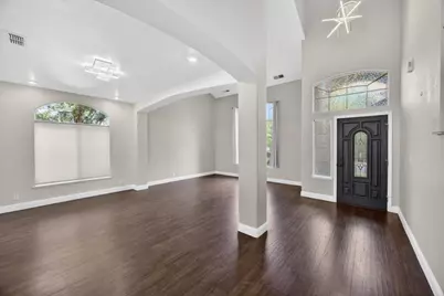 9223 Camden Lake Way, Elk Grove, CA 95624 - Photo 10