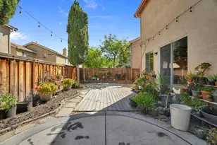 1977 Grove Ct, Tracy, CA 95376 - Photo 30