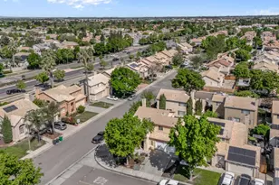 1977 Grove Ct, Tracy, CA 95376 - Photo 32