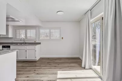 3701 Colonial Drive #164, Modesto, CA 95356 - Photo 6