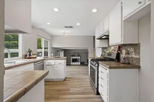 8008 Mesa Oak Way, Citrus Heights, CA 95610 - Photo 8
