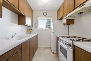 4766 Greenholme Dr, Sacramento, CA 95842 - Photo 2