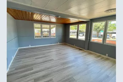 200 Doolittle Drive, Roseville, CA 95747 - Photo 2