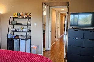 6955 S Land Park Dr, Sacramento, CA 95831 - Photo 30