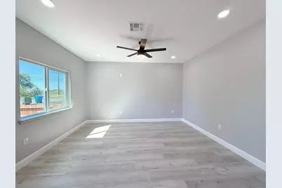 1519 9th Avenue, Olivehurst, CA 95961 - Photo 8
