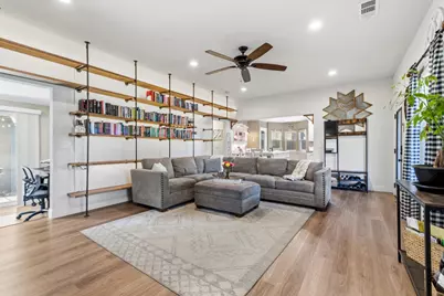 33 E Pine, Stockton, CA 95204 - Photo 8