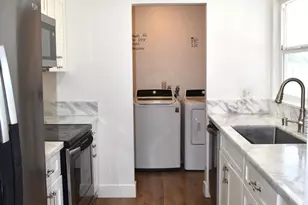 6844 Sandrock Way, Sacramento, CA 95828 - Photo 8