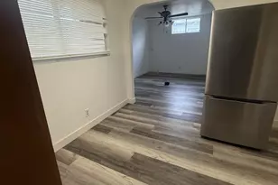 229 E St, Los Banos, CA 93635 - Photo 14