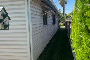 229 E St, Los Banos, CA 93635 - Photo 4