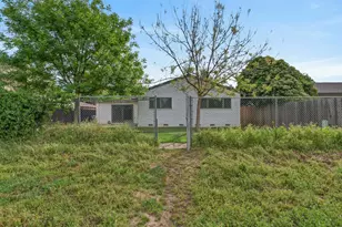 49 Waterglen Cir, Sacramento, CA 95826 - Photo 38