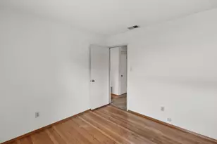 49 Waterglen Cir, Sacramento, CA 95826 - Photo 16